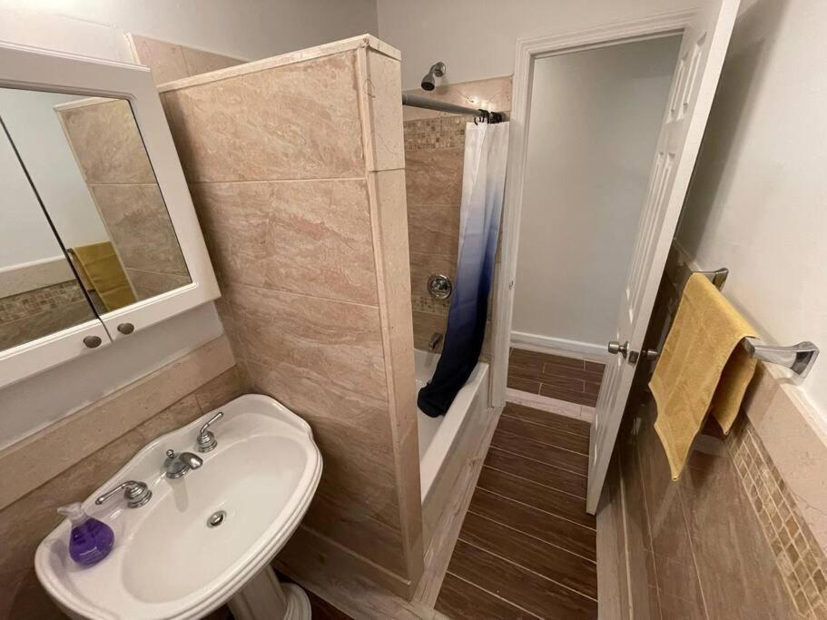 Elegant Nyc Apt 2Bedrooms 14 Minutes To Times Square! Уихаукен Екстериор снимка