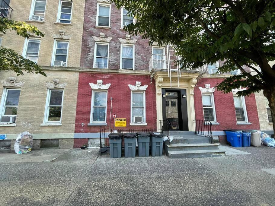 Elegant Nyc Apt 2Bedrooms 14 Minutes To Times Square! Уихаукен Екстериор снимка