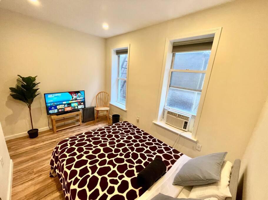 Elegant Nyc Apt 2Bedrooms 14 Minutes To Times Square! Уихаукен Екстериор снимка